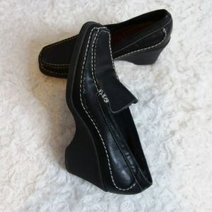 3/$30 Aerology Pamela black heeled loafer sz 7.5M